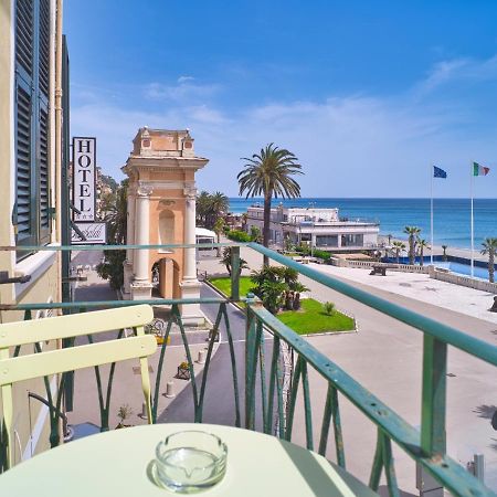 Medusa Apartment - Piazza 2 Finale Ligure Exterior foto